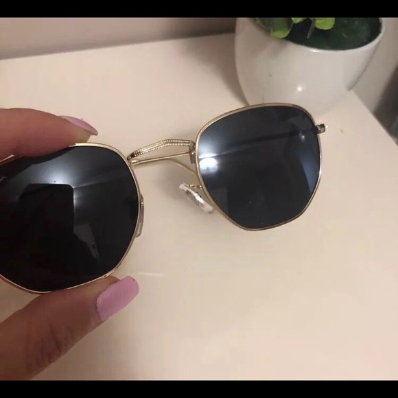 COPY - COPY - Ray bans Sunglasses - Picture 2 of 4